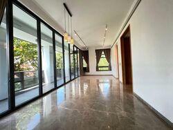Nouvel 18 (D10), Condominium #429493991